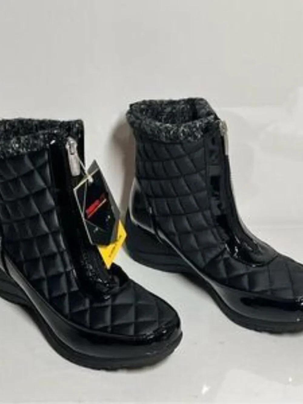 Khombu Megan Waterproof Front-Zip Winter